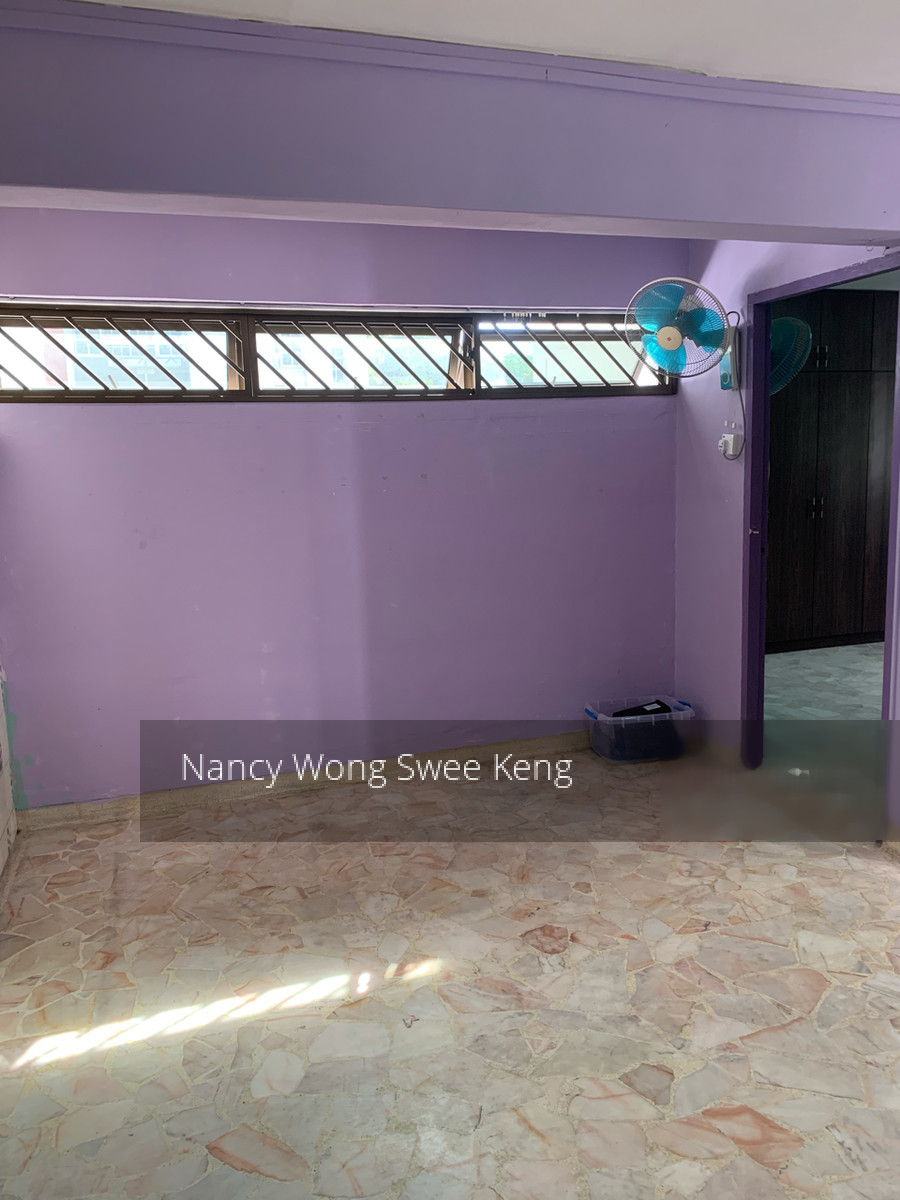 Blk 303 Jurong East Street 32 (Jurong East), HDB 3 Rooms #198608112